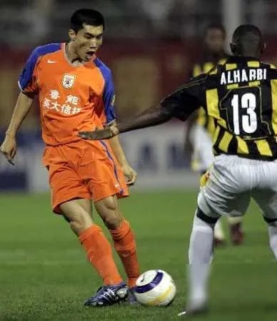 广州富力负于山东鲁能,遭遇失利